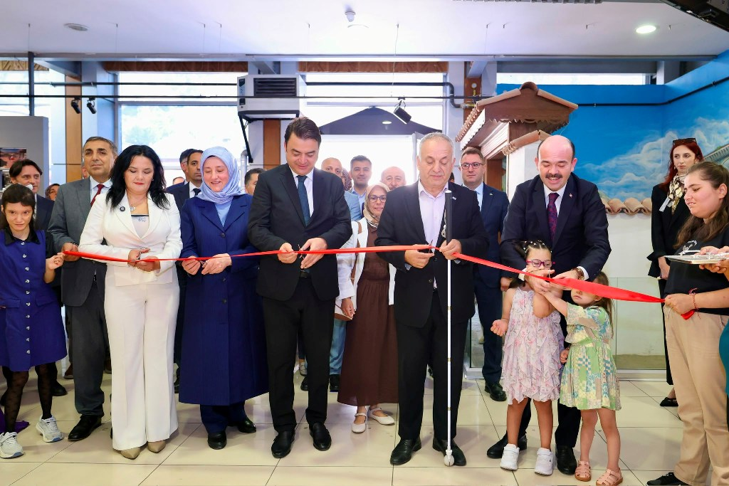 Tokat, engellilik farkındalığı, Adil Çalışkan, Lokman Ayva, engelli memur, evde bakım desteği, Aile ve Sosyal Hizmetler Bakanlığı